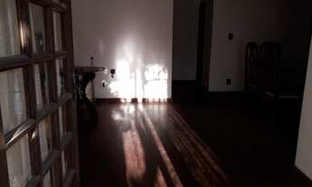 Imagem 3: CASA CONDOMÍNIO FECHADO - 4 QUARTOS (1 SUÍTE NO TÉRREO) - GUARITA - PORTARIA 24HS - PRAÇA