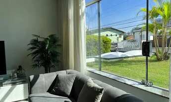 Imagem 2: Sobrado para venda com 190 metros quadrados com 3 quartos