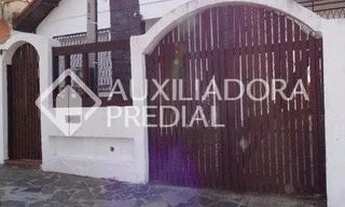 Imagem 3: PORTO ALEGRE - Casa Padrão - Partenon