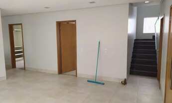 Imagem 7: Sobrado à venda 4 Quartos, 3 Suites, 4 Vagas, 375M², Village Veneza, Goiânia - GO