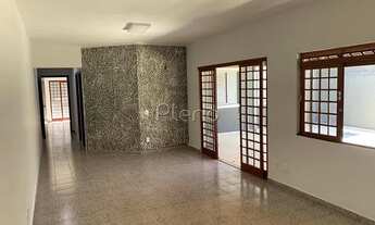 Imagem: Casa à venda na Cidade Universitária em