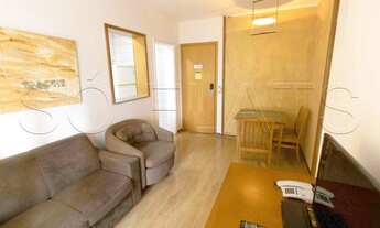 Imagem 2: Flat no Brooklin, prox a Estação Berrini, rodeado de grandes escritórios