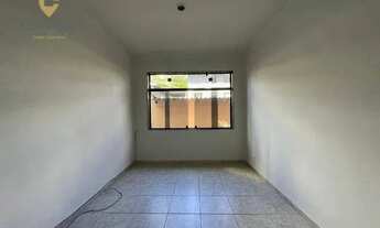 Imagem 2: Casa com 02 quartos no Centro de Nova Friburgo