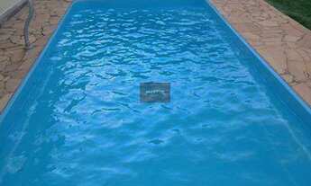 Imagem 2: Linda Edícula com Piscina e 2 Dormitórios