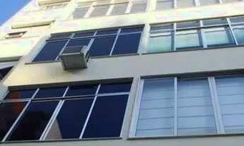 Imagem 1: Apartamento para aluguel tem 45 metros quadrados com 2 quartos em Botafogo - Rio de Janeir