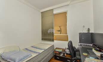 Imagem 2: Apartamento para venda possui 63 metros quadrados com 2 quartos em Batel - Curitiba - PR