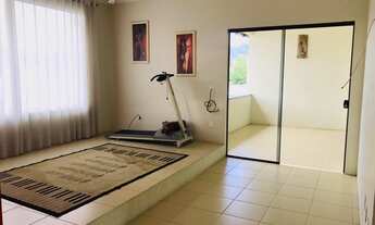 Imagem 3: Sobrado para venda no bairro Saguaçu - Joinville - SC