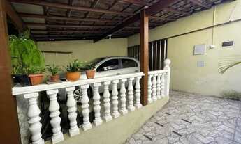 Imagem 2: Casa para venda possui 200 metros quadrados com 3 quartos em Itapuã - Salvador - Bahia