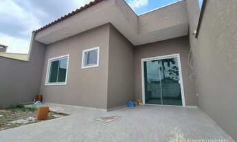 Imagem 2: Móveis novos no Parque Agari