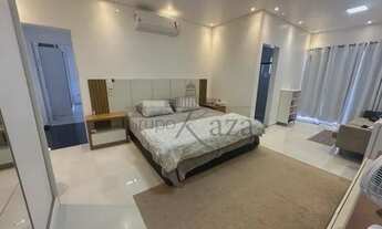 Imagem 2: Casa para aluguel e venda possui 220 metros quadrados com 2 quartos