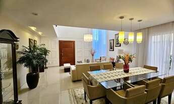 Imagem 3: Casa para venda possui 330 metros quadrados com 4 quartos em São Pedro - Juiz de Fora - MG