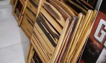 Imagem 2: Mesas e cadeiras