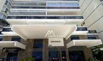 Imagem 3: Apartamento com 3 dormitórios para alugar, 147 m² por R$ 11.447,00/ano - Frente Mar - Baln