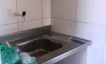 Imagem 5: Sala Cml./Apto. em Cond. Misto no Edf. Nuno Alvares na Tv. 1º de Março c/ M. Barata