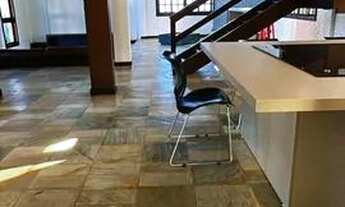 Imagem 3: Sobrado para venda possui 250 metros quadrados com 4 quartos em Centro - Garopaba - SC