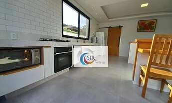 Imagem: Casa com 2 suítes para alugar, 250 m²