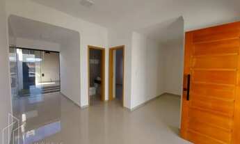 Imagem 5: BELISSIMA CASA EM UVARANAS NA REGIÃO DO CIDADE JARDIM