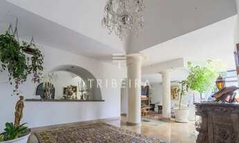 Imagem 2: Cobertura de 420m², com 4 dormitórios (sendo 1 suíte)