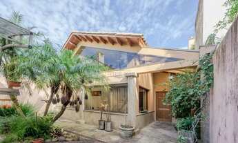 Imagem 2: Porto Alegre - Casa Padrão - Tristeza