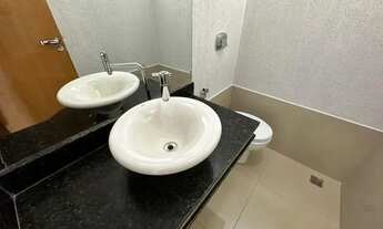 Imagem 4: Casa de condomínio térrea para aluguel possui 200 metros quadrados com 3 quartos