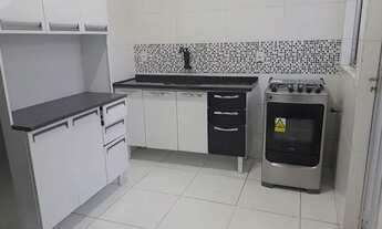 Imagem 4: Amplo Apto TODO MOBILIADO, quarto, sala, cozinha e banheiro, perto de comércio e condução