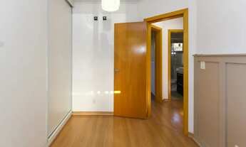 Imagem 7: Casa com 2 Quartos para Alugar no bairro Olaria com 55m²