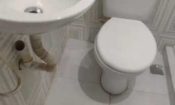 Imagem 2: Alugo kitnet perfeita semi mobiliada *LEIA