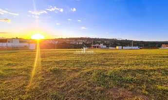 Imagem 4: Lote Jardins Parma com 257,98 m² - Entrada R$ 16.768,70 pegamos moto ou carro na entrada