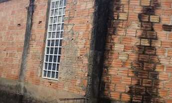 Imagem 6: Vendo Terreno com Casa Construída - Excelente Localização!