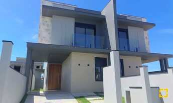 Imagem 4: Casa à venda Financiával 4 DORMITÓRIOS, sendo 3 suítes, no Jardim do Campeche em Florianóp