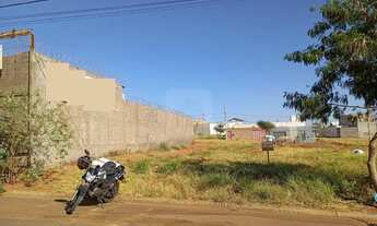 Imagem 2: Terreno à venda no bairro Portal do Vale