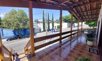 Imagem 5: Casa com 489m² e terreno com 888m² de esquina na Av. Horácio Netto em Atibaia - SP