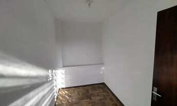 Imagem 7: Apartamento para Aluguel Apto 2 dorm.sacada e dependência, c/vaga Bairro Teresópolis Porto