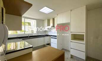 Imagem 7: Maravilhosa Casa Assobradada com 425m² para Venda no Brooklin