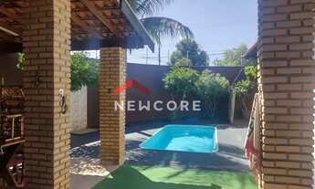 Imagem: Casa em Avenida Antônio Elias Belasco