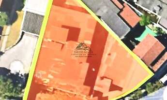 Imagem: EXCELENTE CASA COMERCIAL NO CENTRO DE BETIM