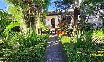 Imagem 3: Maravista, Itaipu, Casa Linear, Piscina, Churrasqueira, 3 quartos, suíte, 02 vagas, 630 me