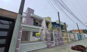 Imagem: Casa geminada com 3 quartos, sendo 1 suíte