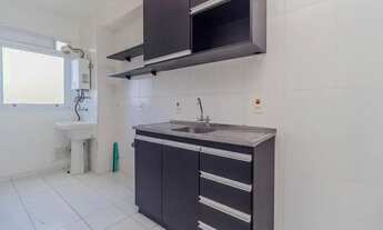 Imagem 2: Apartamento térreo com 1 vaga de garagem