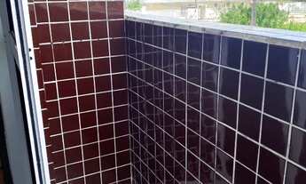 Imagem 6: Repasso Apartamento no Valentina com 2 quartos, sendo 1 suíte, varanda e piscina