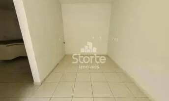 Imagem 4: Casa estilo sobrado com 2 suítes à venda, 90m² por R$ 299.000 - Condomínio Fechado no Vigi