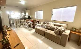 Imagem: Casa à venda, 3 quartos, 2 suítes, 3 vagas