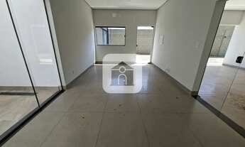 Imagem 3: Casa estilo sobrado para locação no bairro Novo Mundo