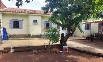 Imagem 3: Casa em Rua Américo Laerte Bigatão - Jardim Andrade - Maringá/PR