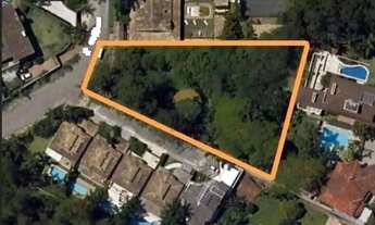 Imagem: Imóvel para venda possui 1800 metros quadrados