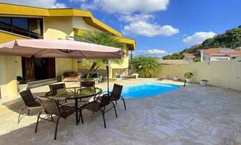 Imagem 3: Imperdível! Casa à venda no Centro/São Luis, Brusque-SC: 4 quartos, 1 suíte, 2 salas, 3 ba