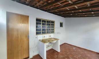 Imagem 5: Casa de fundo em Engenheiro Schmitt com 01 dormitório