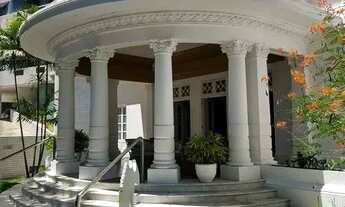 Imagem 4: Apto.Luxo Alto Padrão 217 m² , 03 garagens, Localização Privilegiada na Av. Rosa e Silv