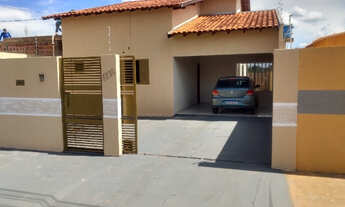 Imagem 2: Vendo casa laje, 3 quartos, sendo um suíte, desocupada