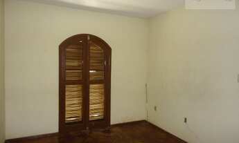 Imagem 5: Casa para Venda em Itapeva, Centro, 4 dormitórios, 1 suíte, 2 banheiros, 2 vagas